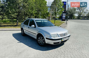 Седан Volkswagen Bora 2001 в 