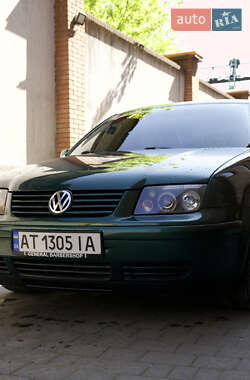 Седан Volkswagen Bora 1999 в 