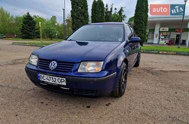 Седан Volkswagen Bora 2003 в 