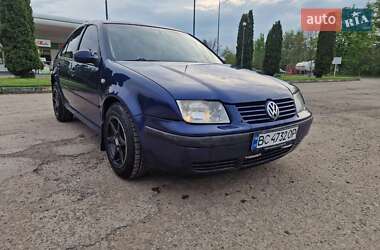 Седан Volkswagen Bora 2003 в 