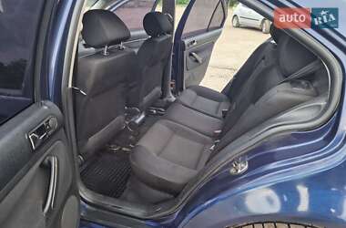Седан Volkswagen Bora 2003 в 