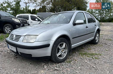 Седан Volkswagen Bora 2002 в Кременце