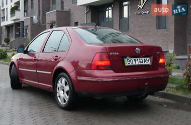 Седан Volkswagen Bora 1999 в 