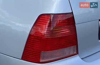Седан Volkswagen Bora 2001 в 