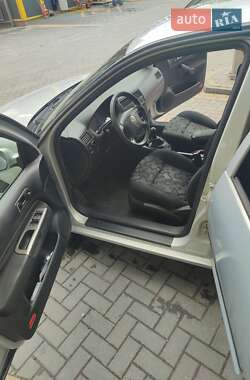 Седан Volkswagen Bora 2000 в 