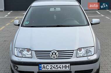 Седан Volkswagen Bora 2000 в 