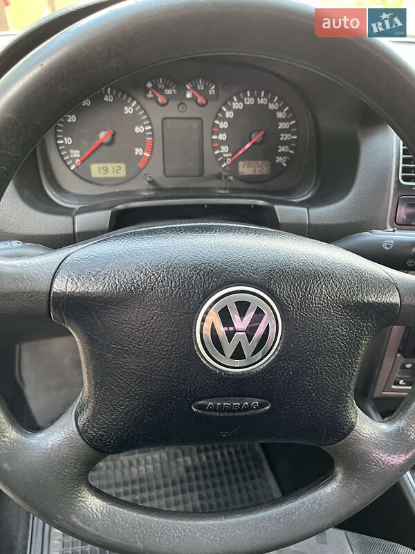 Седан Volkswagen Bora 1999 в Коломиї