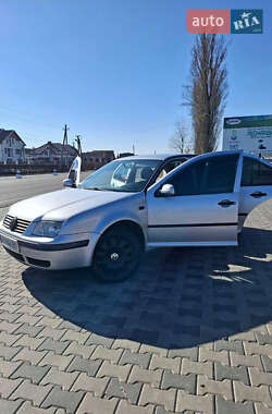 Седан Volkswagen Bora 2000 в 