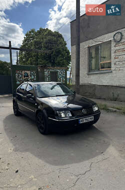 Седан Volkswagen Bora 2003 в Вінниці