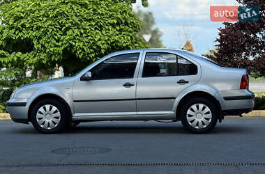 Седан Volkswagen Bora 2003 в 