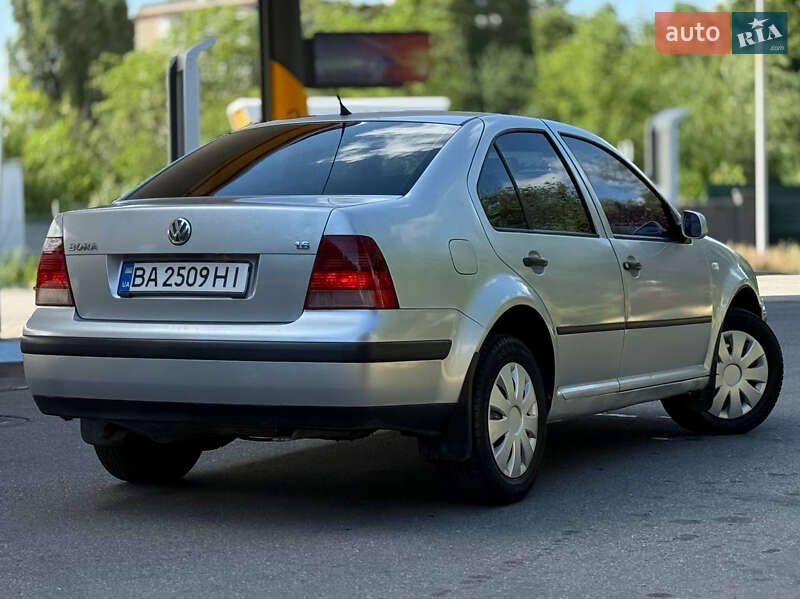 Седан Volkswagen Bora 2003 в Дніпрі