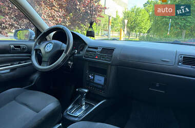 Седан Volkswagen Bora 2003 в 