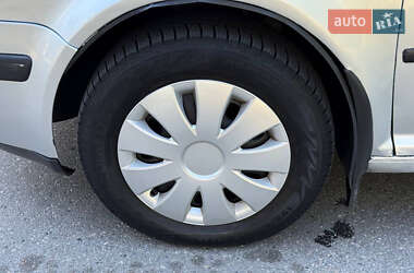 Седан Volkswagen Bora 2003 в 