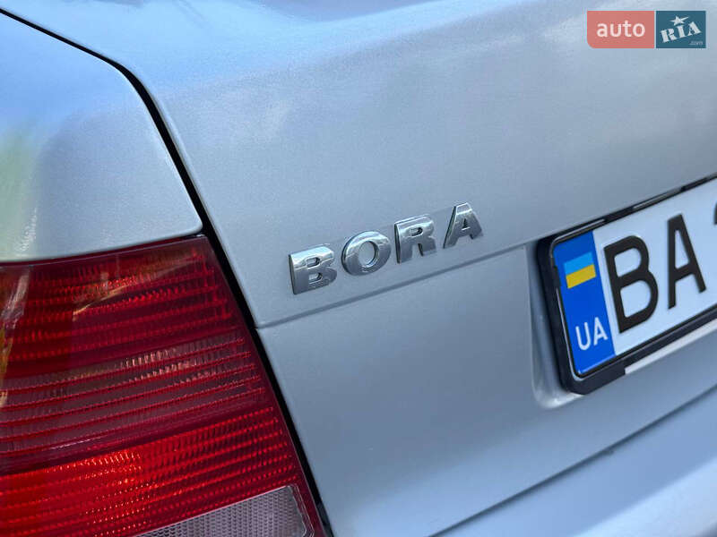 Седан Volkswagen Bora 2003 в Дніпрі