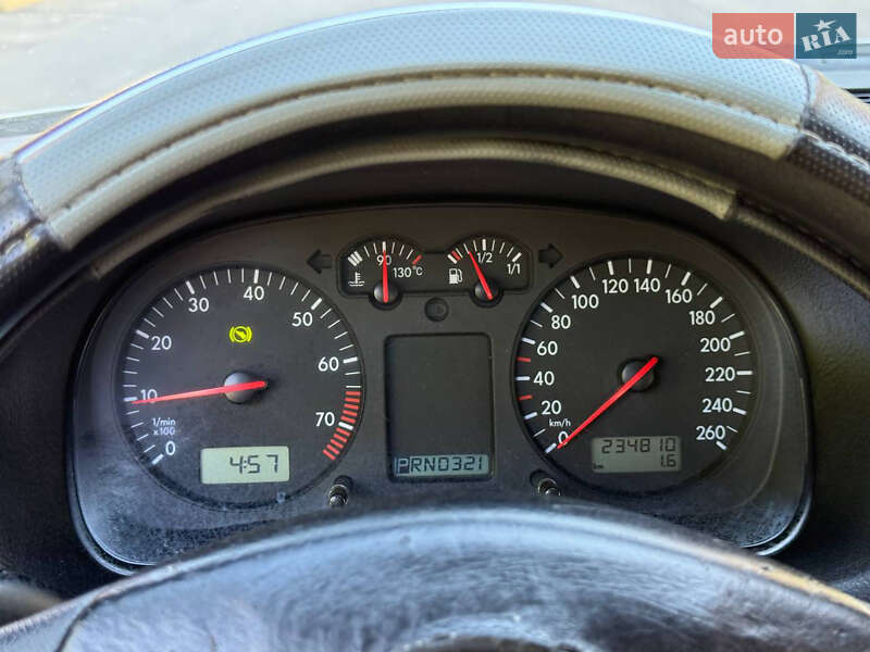 Седан Volkswagen Bora 2003 в Дніпрі