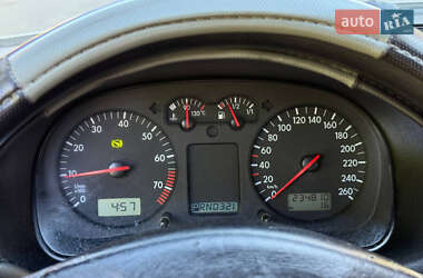Седан Volkswagen Bora 2003 в 