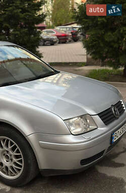 Седан Volkswagen Bora 2000 в 