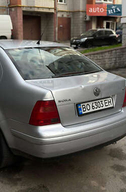 Седан Volkswagen Bora 2000 в 