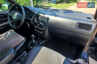 Седан Volkswagen Bora 2003 в 