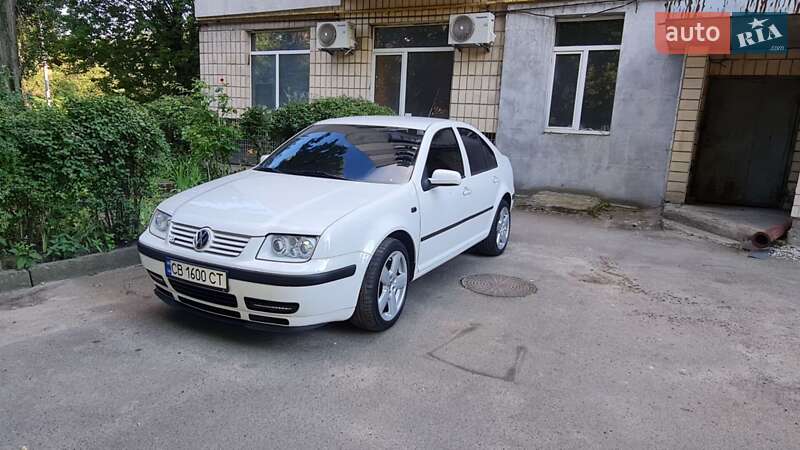 Volkswagen Bora 2000