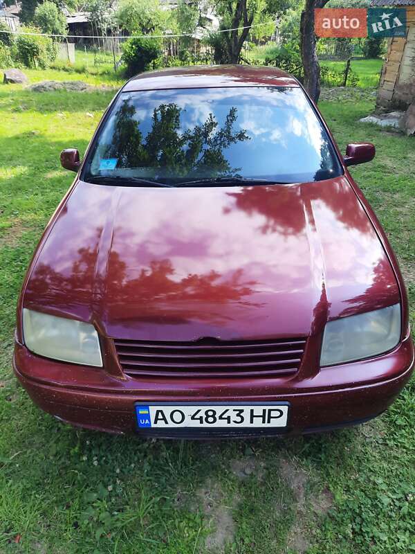Седан Volkswagen Bora 1998 в Сваляве фото 5 Седан Volkswagen Bora 1998 в Сваляве