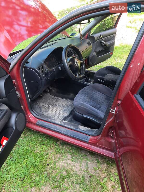 Седан Volkswagen Bora 1998 в Сваляве фото 6 Седан Volkswagen Bora 1998 в Сваляве