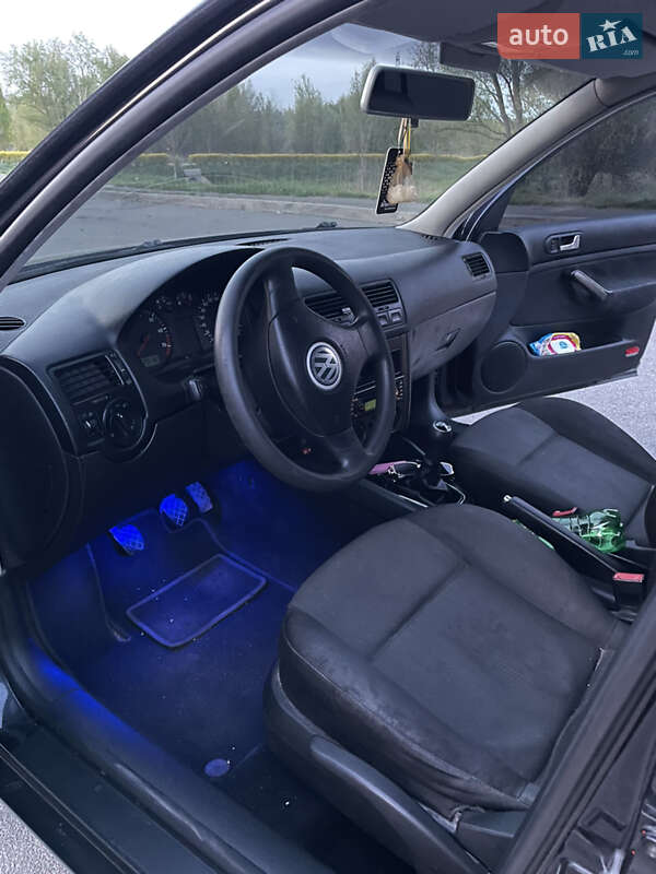 Универсал Volkswagen Bora 2003 в Буче