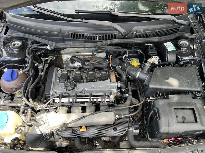 Седан Volkswagen Bora 2004 в Львове