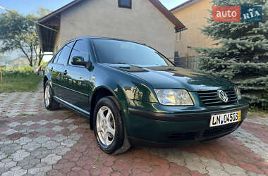 Седан Volkswagen Bora 2002 в Тернополі