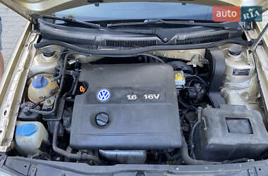Седан Volkswagen Bora 2002 в 
