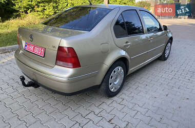 Седан Volkswagen Bora 2002 в 