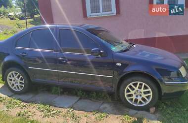 Седан Volkswagen Bora 2002 в Виньковцах