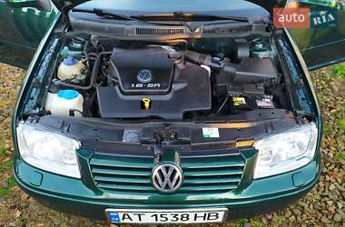 Седан Volkswagen Bora 2000 в 