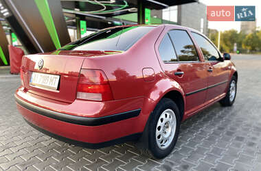 Седан Volkswagen Bora 2001 в 