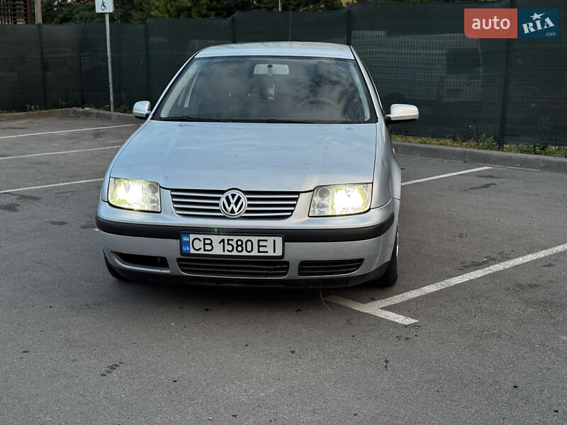 Volkswagen Bora 2003