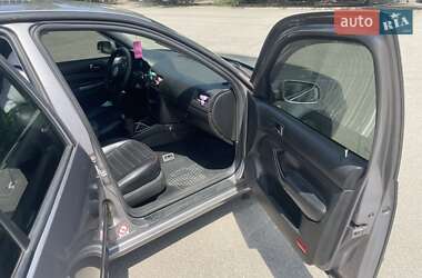 Седан Volkswagen Bora 2002 в 