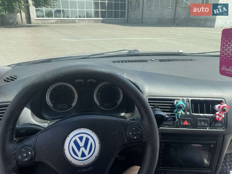 Седан Volkswagen Bora 2002 в Кривом Роге