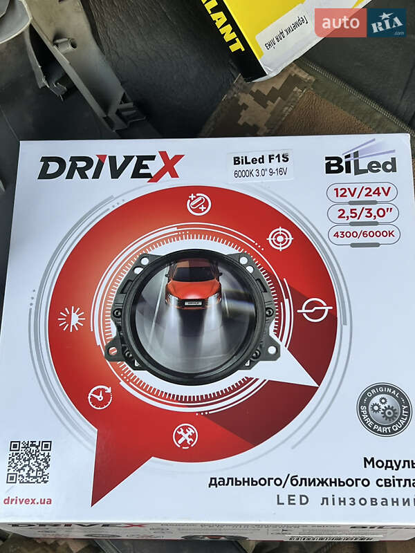 Універсал Volkswagen Bora 1999 в Ізюмі