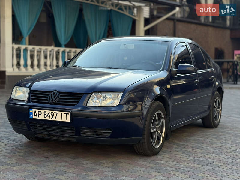 Седан Volkswagen Bora 1999 в Запоріжжі