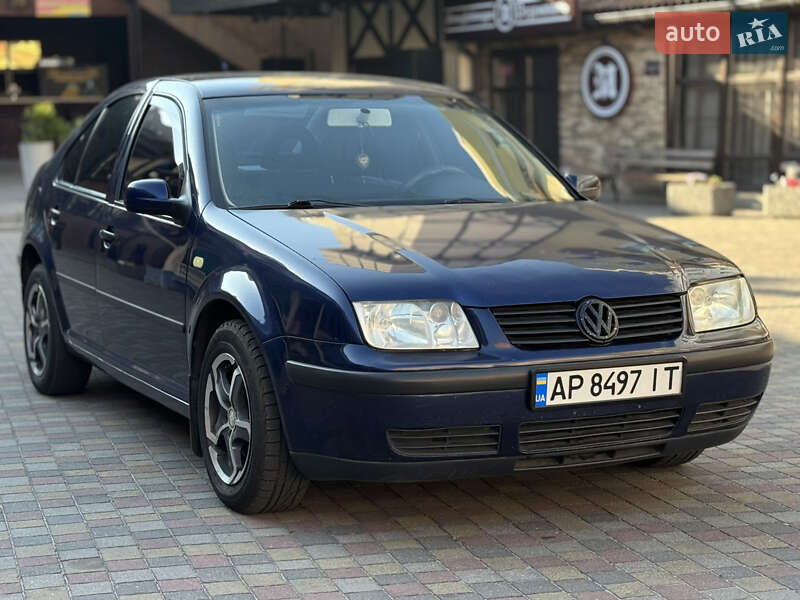 Седан Volkswagen Bora 1999 в Запоріжжі