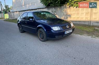 Седан Volkswagen Bora 2002 в Обухові