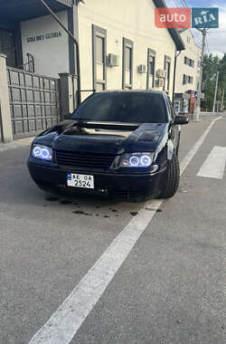 Седан Volkswagen Bora 2001 в Дніпрі