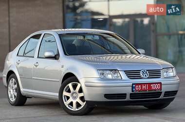 Седан Volkswagen Bora 2005 в Луцьку