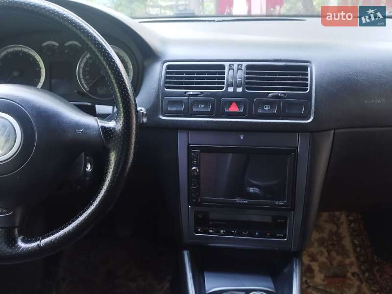 Седан Volkswagen Bora 2003 в Черновцах фото 8 Седан Volkswagen Bora 2003 в Черновцах