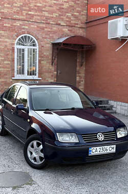 Седан Volkswagen Bora 1998 в Смеле