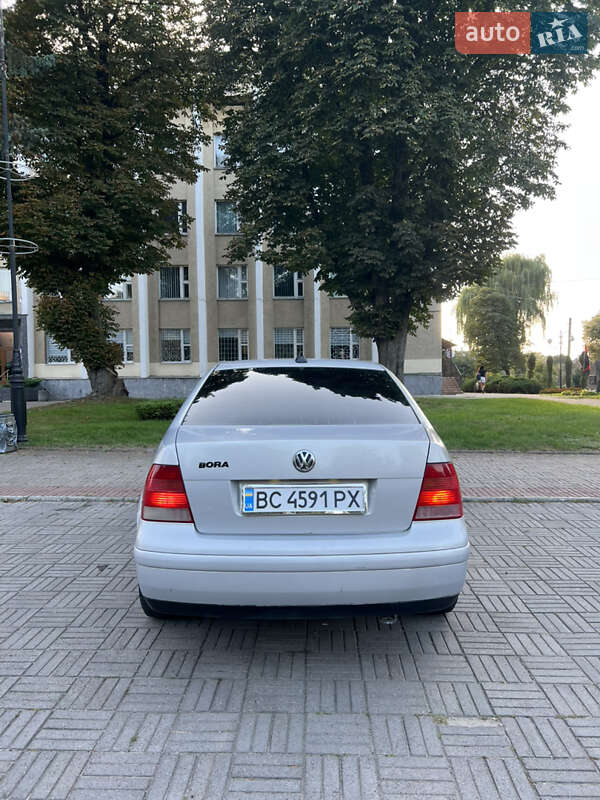 Volkswagen Bora 1998