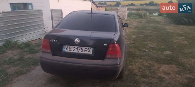 Седан Volkswagen Bora 1999 в Запоріжжі