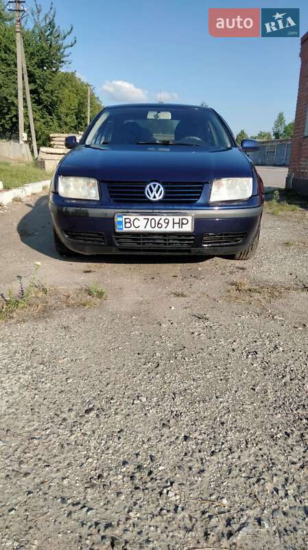 Volkswagen Bora 2001