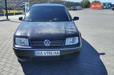 Седан Volkswagen Bora 2004 в Голованевске