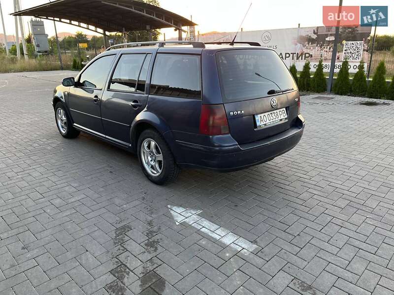 Універсал Volkswagen Bora 1999 в Буштино